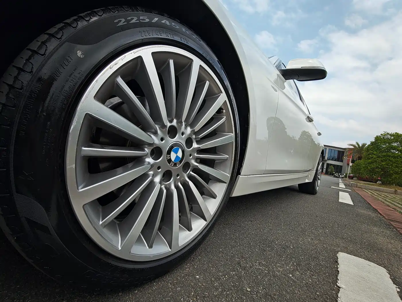 BMW 3 Series 2019 320Li Fashion Type фото 17