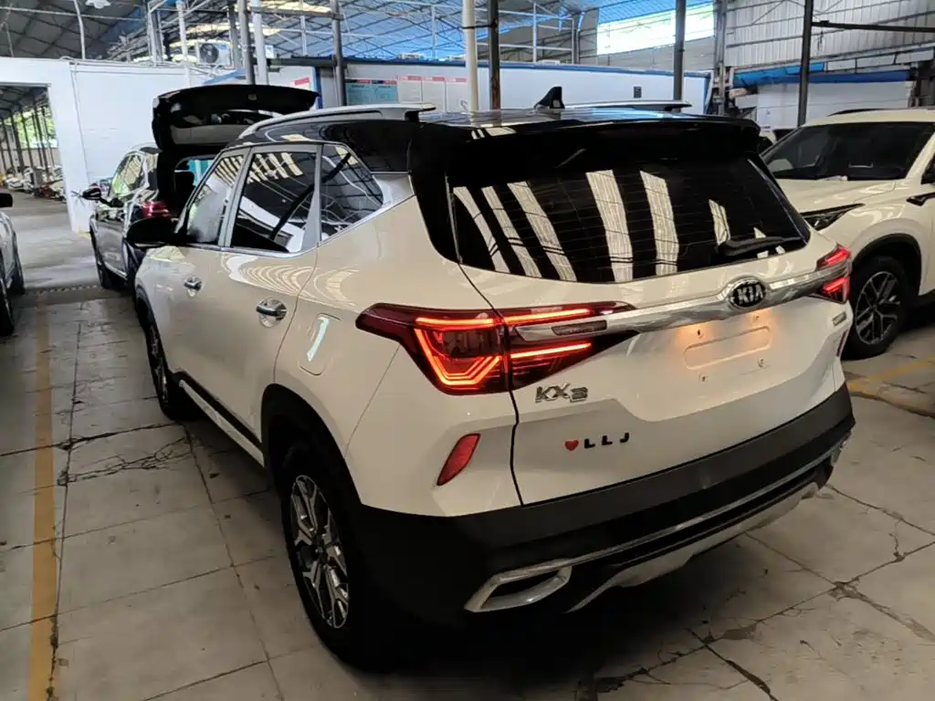 Kia KX3 2021 2020 1.5L CVT Trend Edition