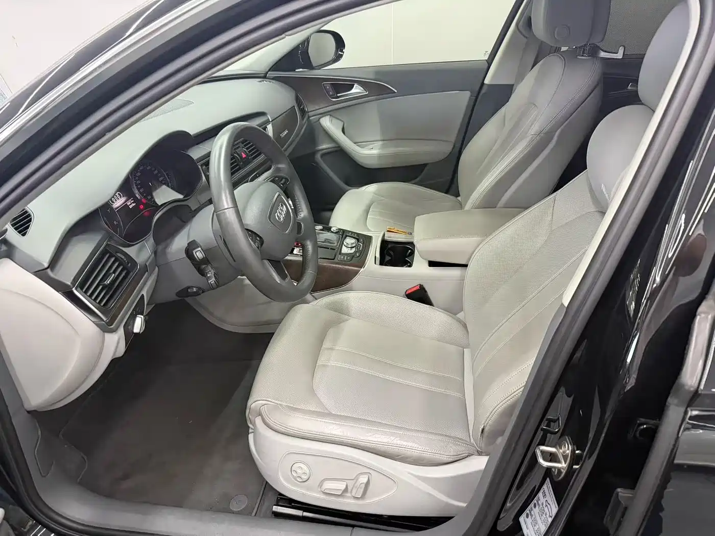 Audi A6L 2014 2014 50 TFSI quattro Luxury