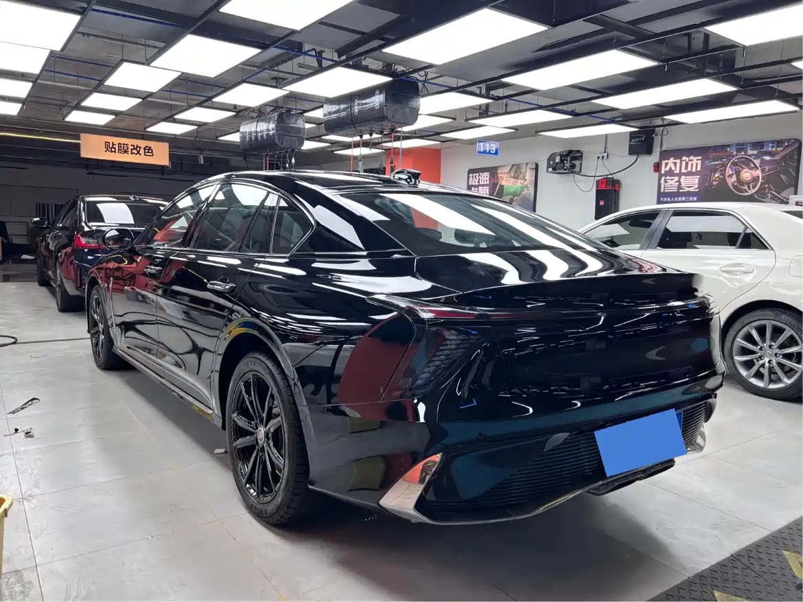 Hongqi H6 2025 2025 Model 2.0T Fashion Edition