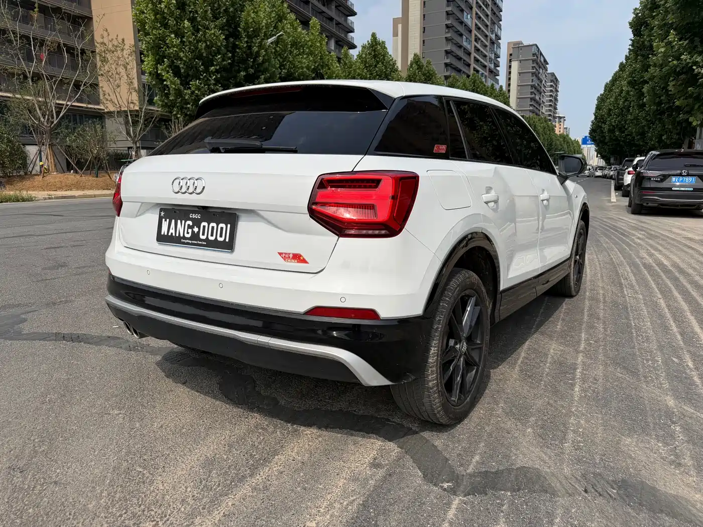 Фото 7 - Audi Q2L