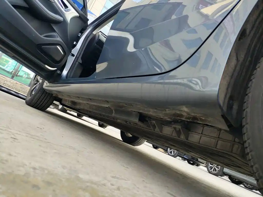 Фото 22 - Roewe i6 MAX EV