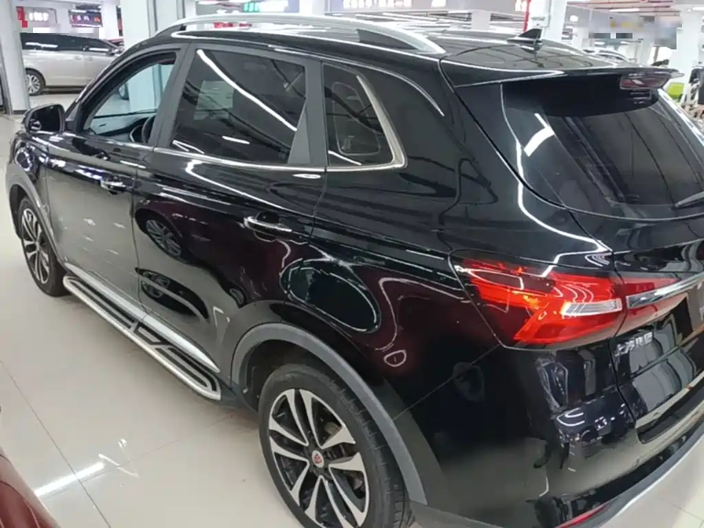 Фото 5 - Roewe RX3