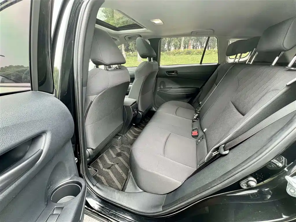 Toyota Corolla Cross 2022 2.0L Elite Edition фото 11