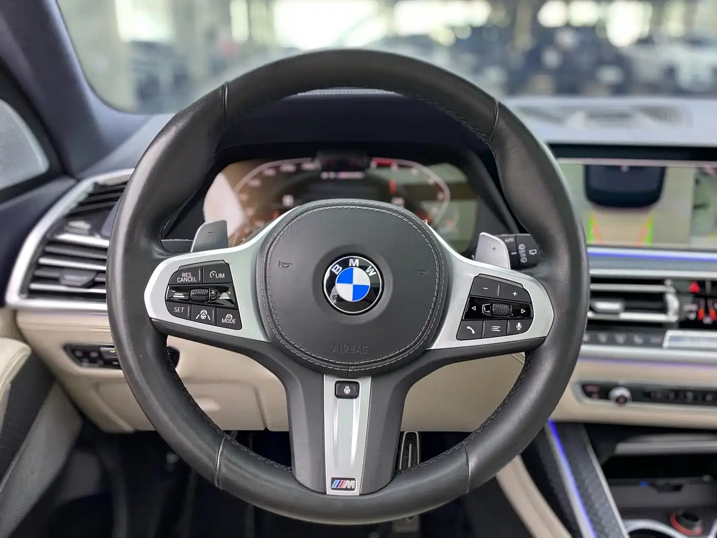 BMW X7 2020 xDrive M50i фото 15