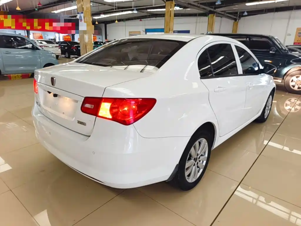 Roewe 350 2017 2015 Model 1.5L Automatic Luxury Sunroof Edition