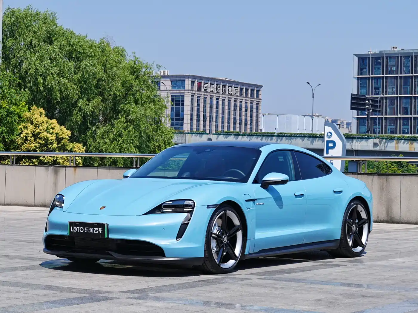 Porsche Taycan 2022 Taycan