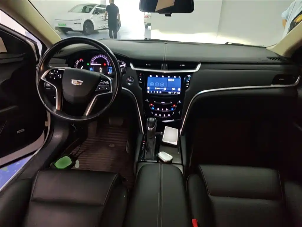 Cadillac XTS 2019 2018 28T Technology