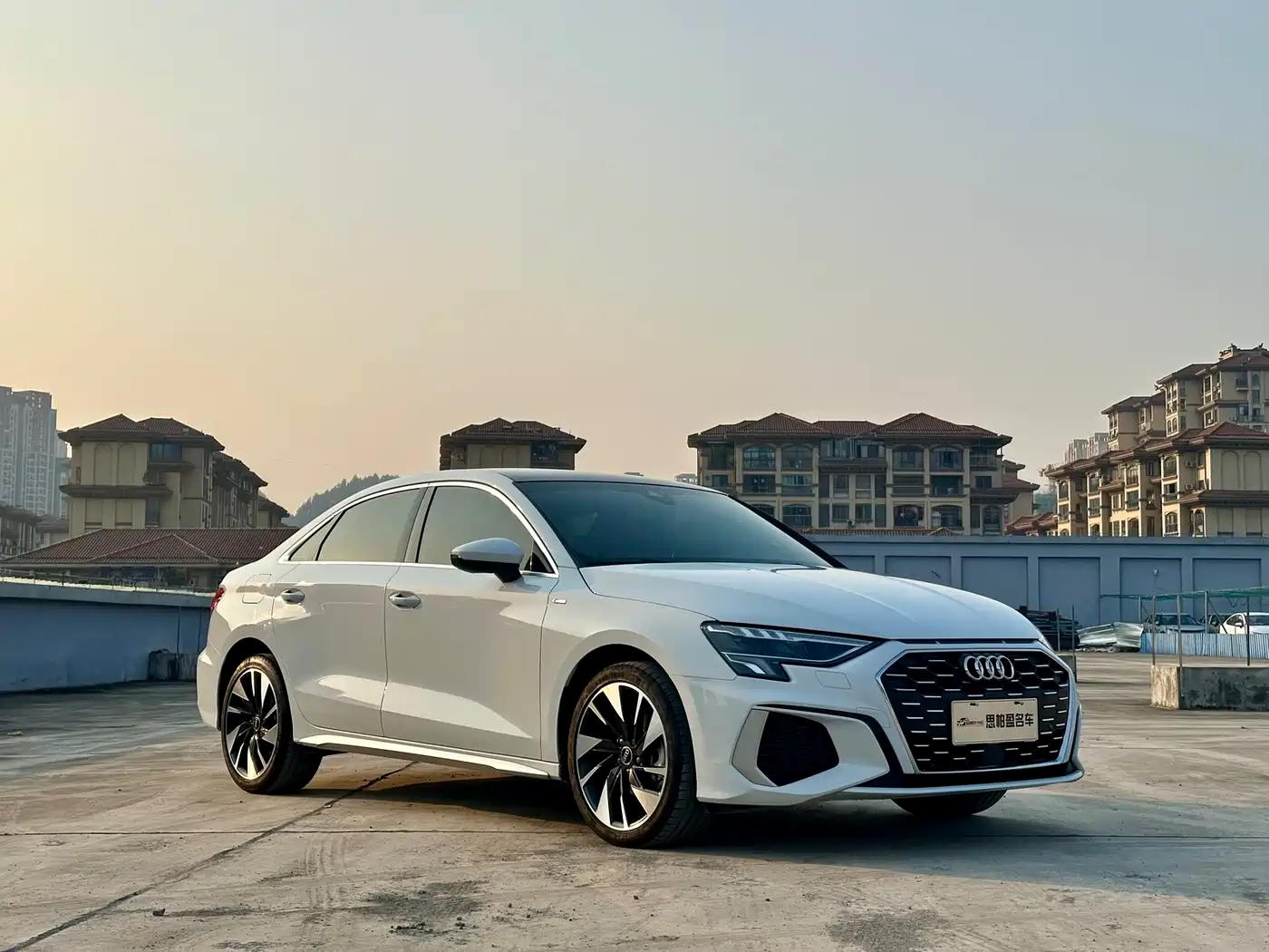 Audi A3 2024 Model A3L Limousine 35 TFSI Fashion Sport фото 3