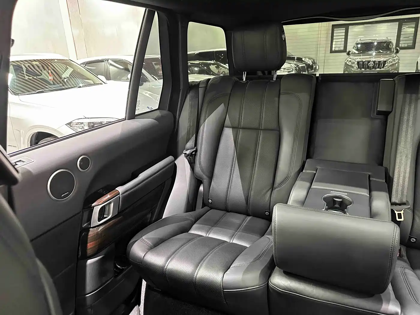 Land Rover Range Rover 2017 3.0 SC V6 Vogue фото 15