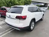 Photo 7 - Volkswagen Teramont