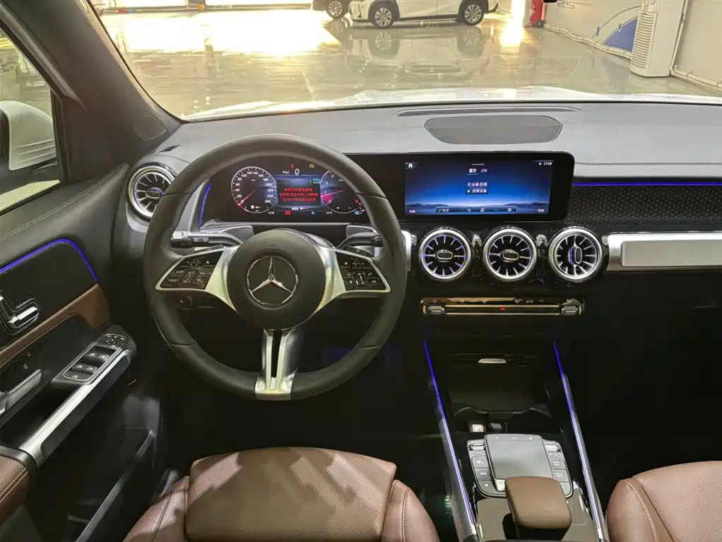 Mercedes-Benz GLB 2024 GLB 220 Dynamic фото 8