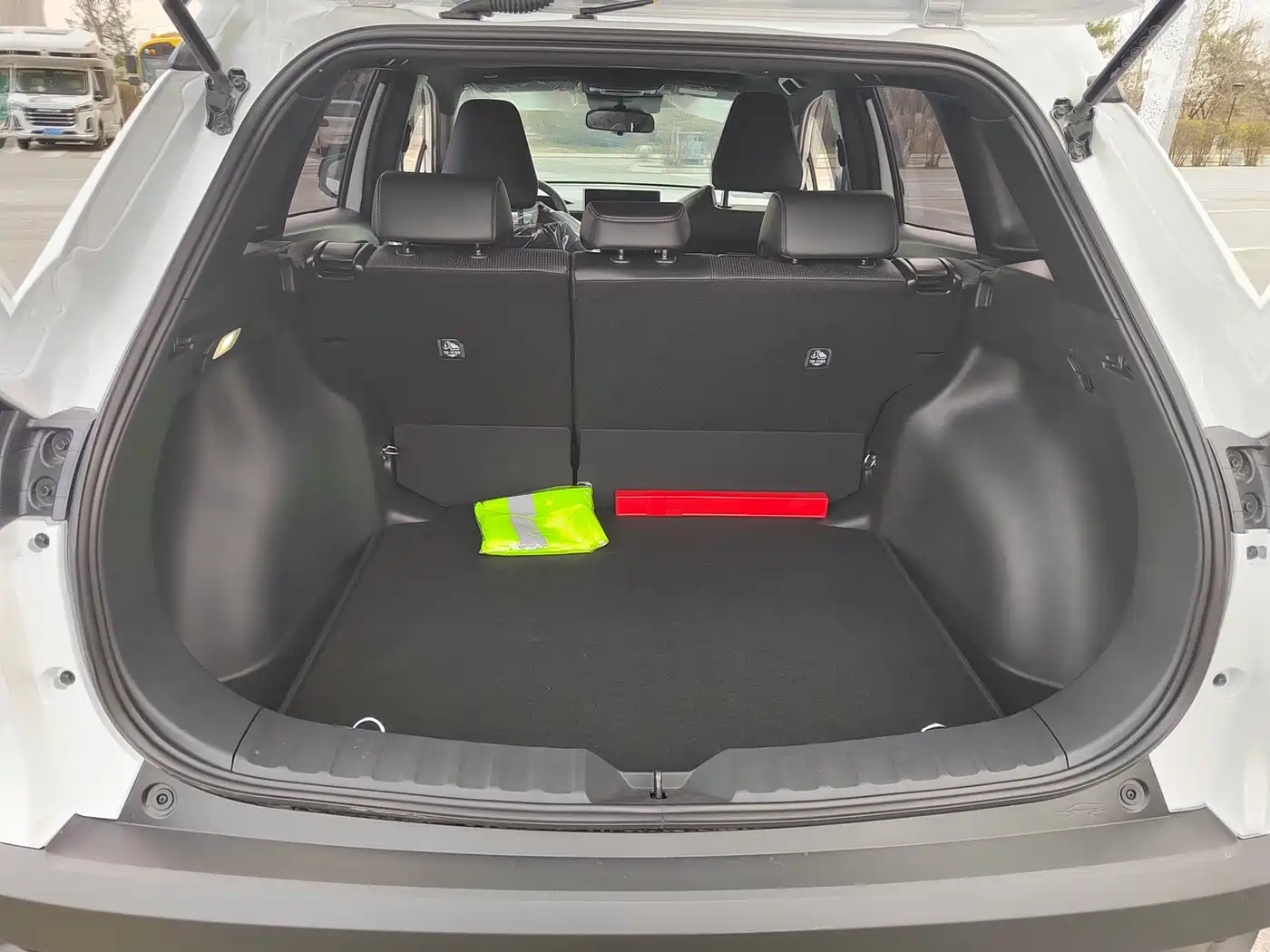 TOYOTA COROLLA SHARP AMPLIFIER