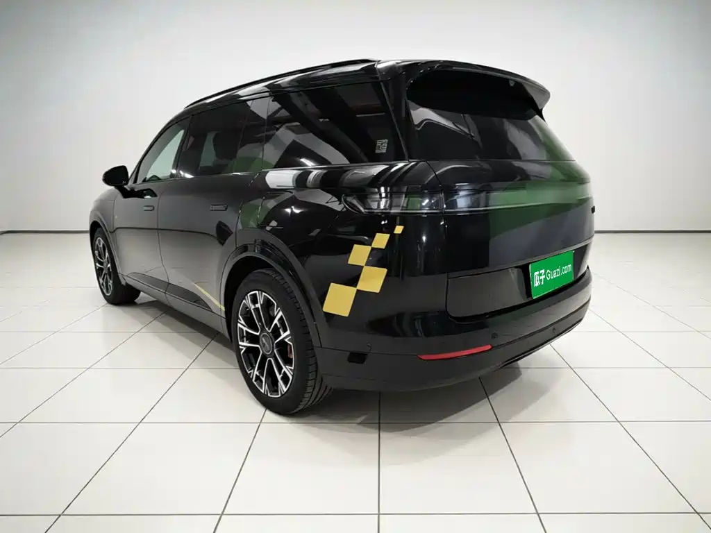 Lynk & Co 900 2026 2025 2.0T Ultra