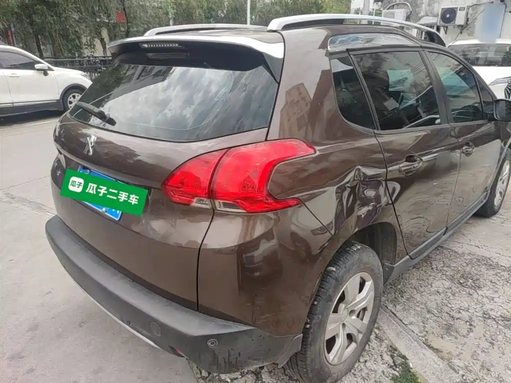 Peugeot 2008 2014 1.6L Automatic Trend Edition фото 7