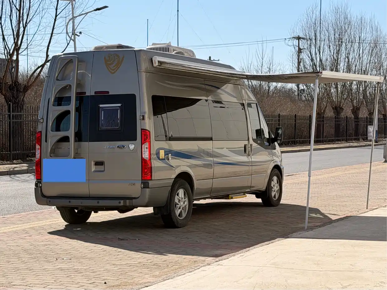 Ford New Generation Transit 2018 2016 Model 2.2T Long Wheelbase 6-Seater High-Roof Multi-Purpose Vehicle