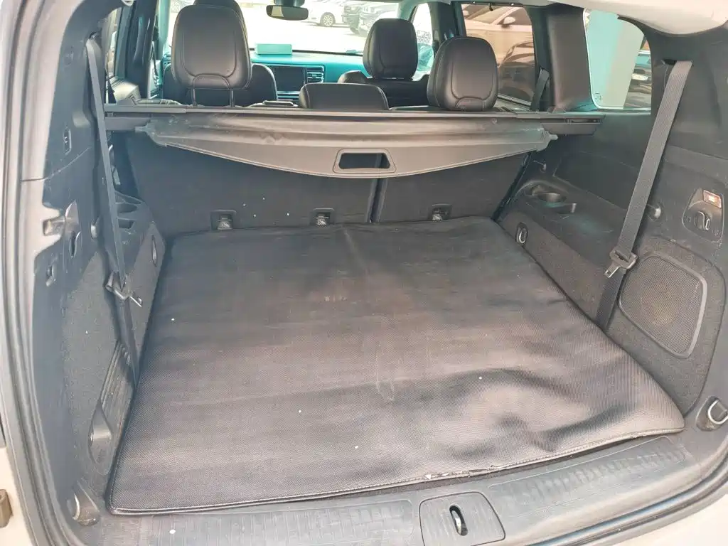 Jeep Grand Commander 2019 2018 2.0T AWD Intelligent Edition (China V)
