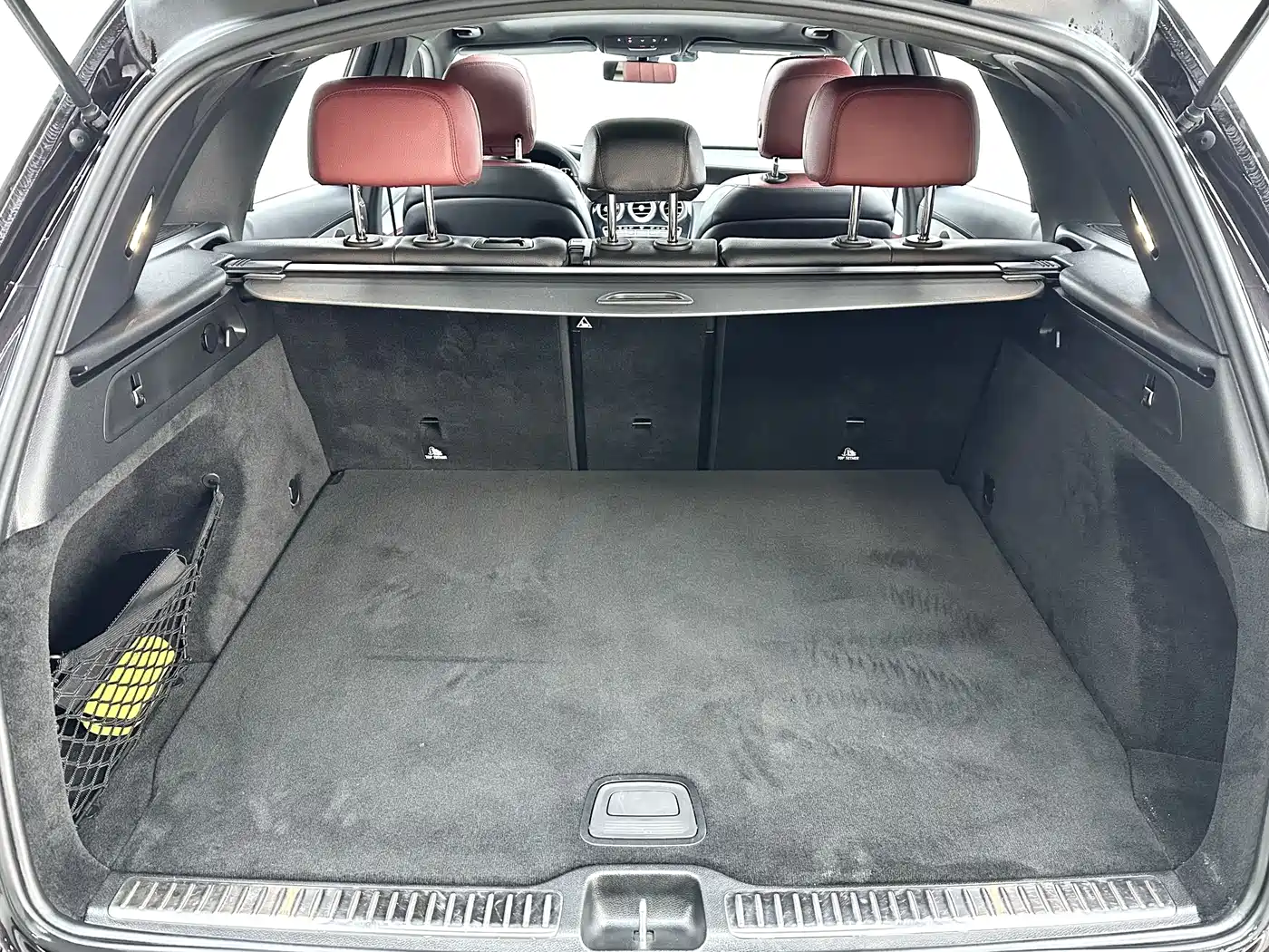 Mercedes-Benz GLC 2022 Facelift GLC 260 L 4MATIC Luxury Model фото 17