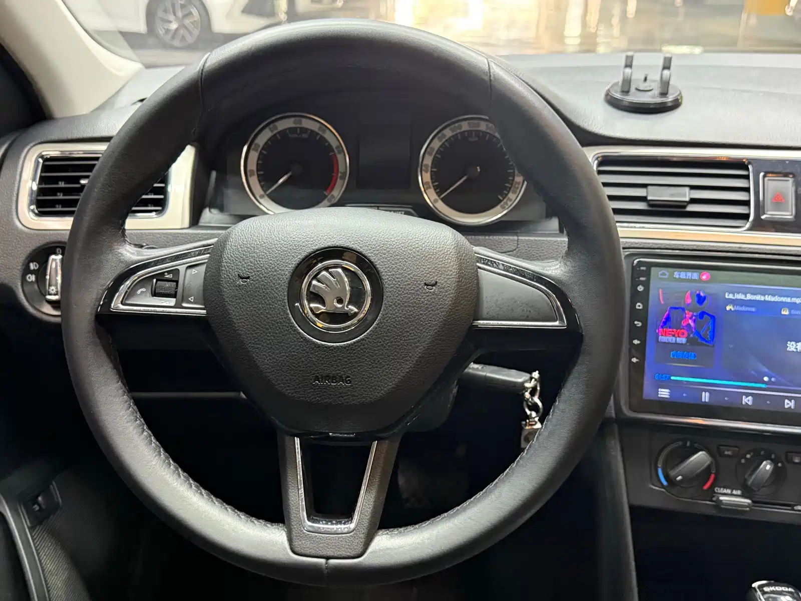 Photo 15 - Škoda Rapid