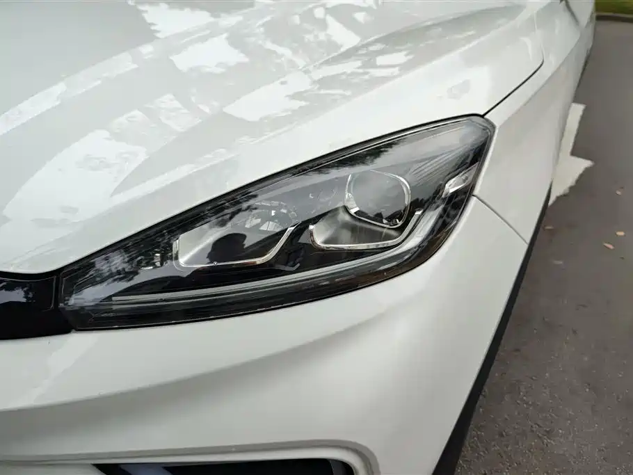 WEIMA AUTOMOBILE WEIMA EX5