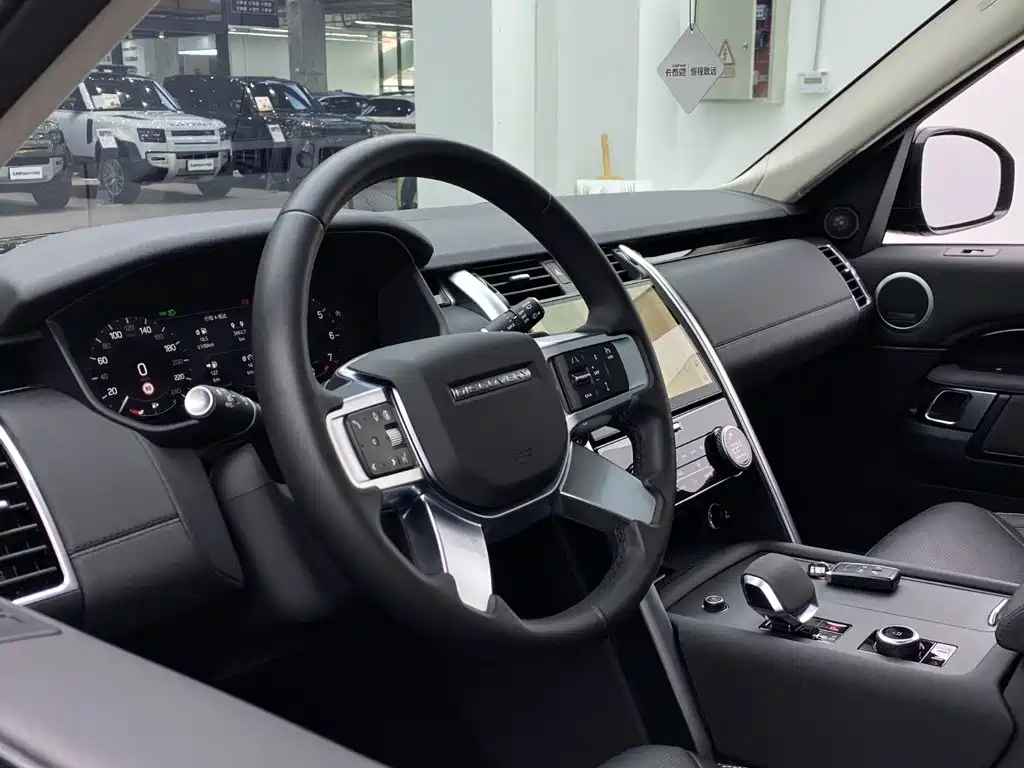 Land Rover Discovery 2024 2024 Model 360PS S