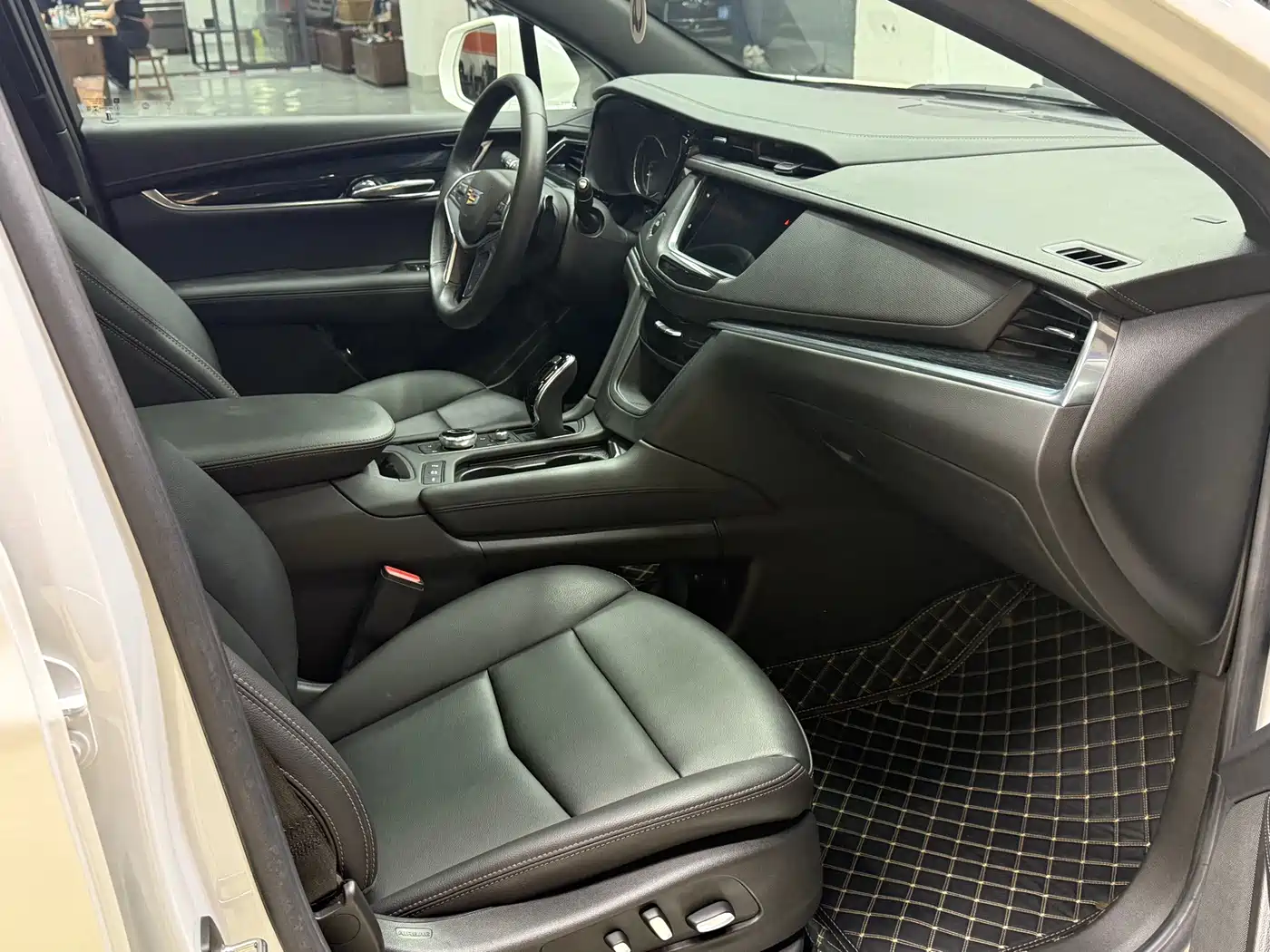Cadillac XT5 2023 2021 2.0T 2WD Luxury Edition
