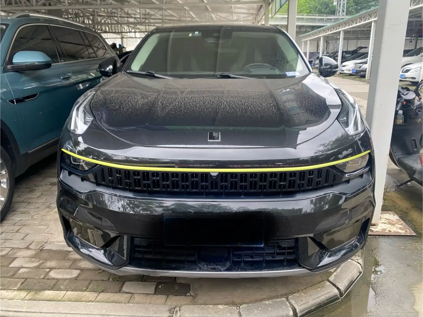 Lynk & Co 05 2022 2.0TD 2WD Shine Halo