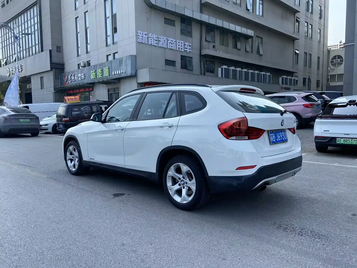 BMW X1 2013 sDrive18i Fashion фото 6