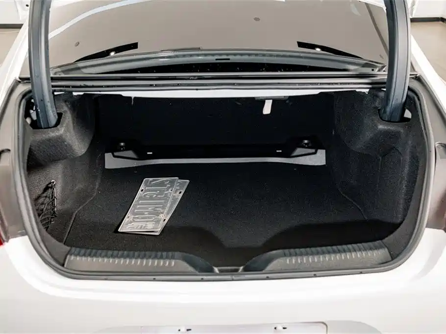 Mercedes-Benz CLS 2018 CLS 300 Dynamic фото 24