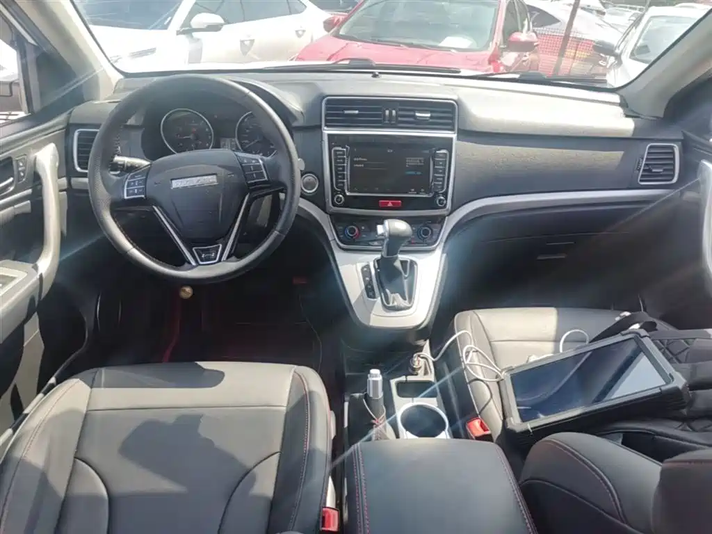 Haval M6 2019 1.5T DCT 2WD Value Edition (China VI) фото 10