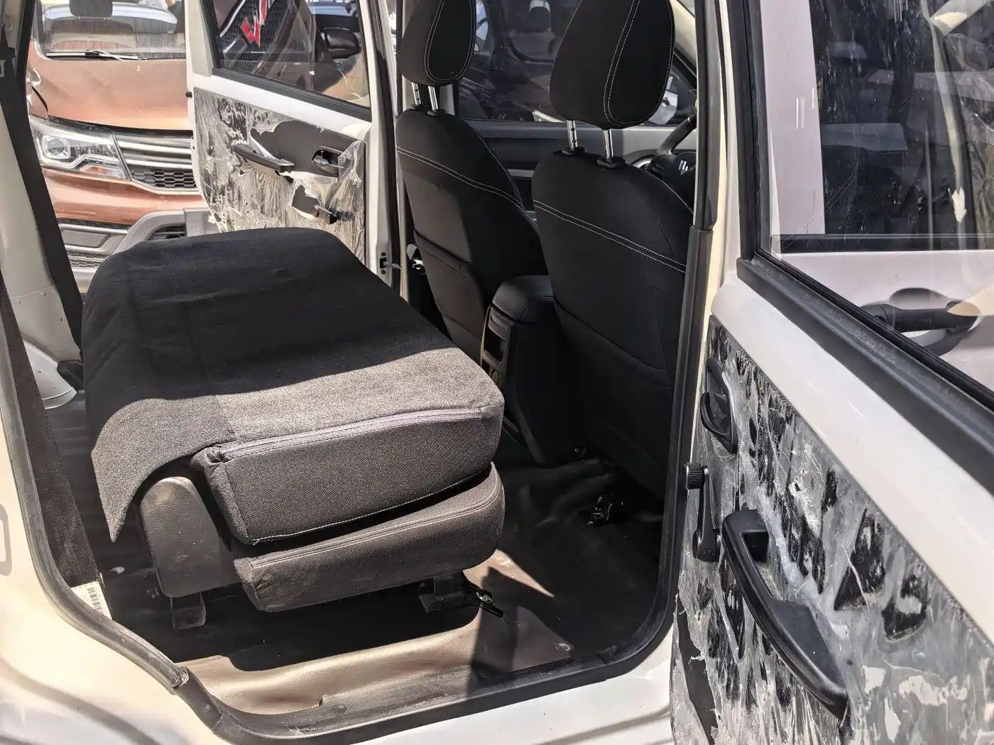 صورة 12 - Wuling Motors Wuling Hongguang