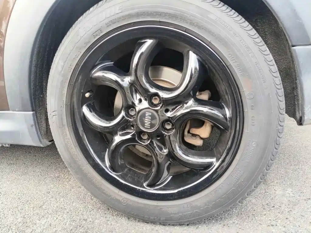 MINI MINI 2012 2011 1.6L COOPER Fun