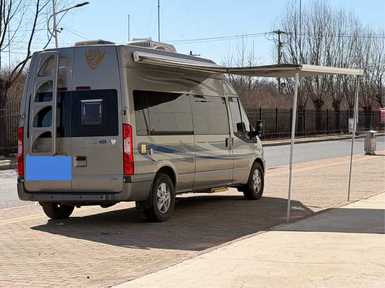 Ford New Generation Transit 2018 2016 Model 2.2T Long Wheelbase 6-Seater High-Roof Multi-Purpose Vehicle
