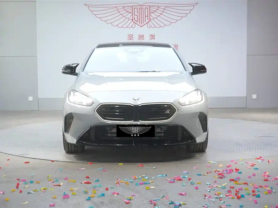 BMW M235L 2025 M235L фото 2