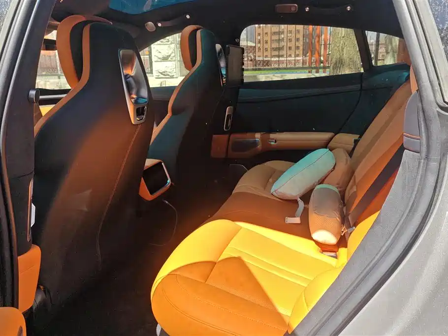 XIAOMI CAR XIAOMI YU7