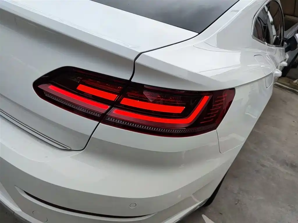 Volkswagen FAW-Volkswagen CC 2019 380TSI Charming Appearance (China V) фото 8