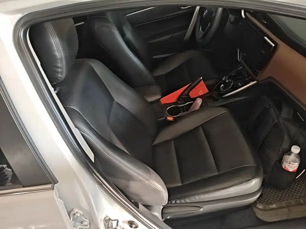 Toyota Corolla Twin Engine E+ 2020 2019 1.8L E-CVT Pioneer Edition