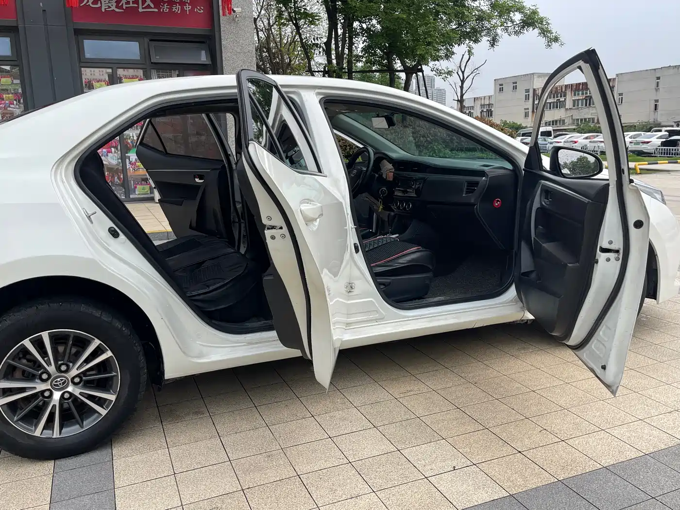 Toyota Levin 2016 1.6G CVT Elite Edition фото 18