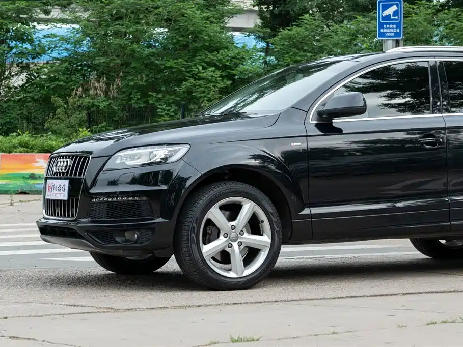 Audi Q7 2014 35 TFSI Sport фото 12