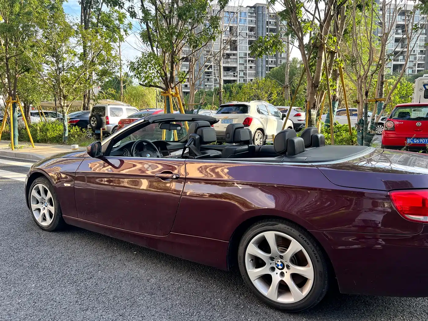 BMW 3 Series (Import) 2011 330i Convertible Coupe фото 7