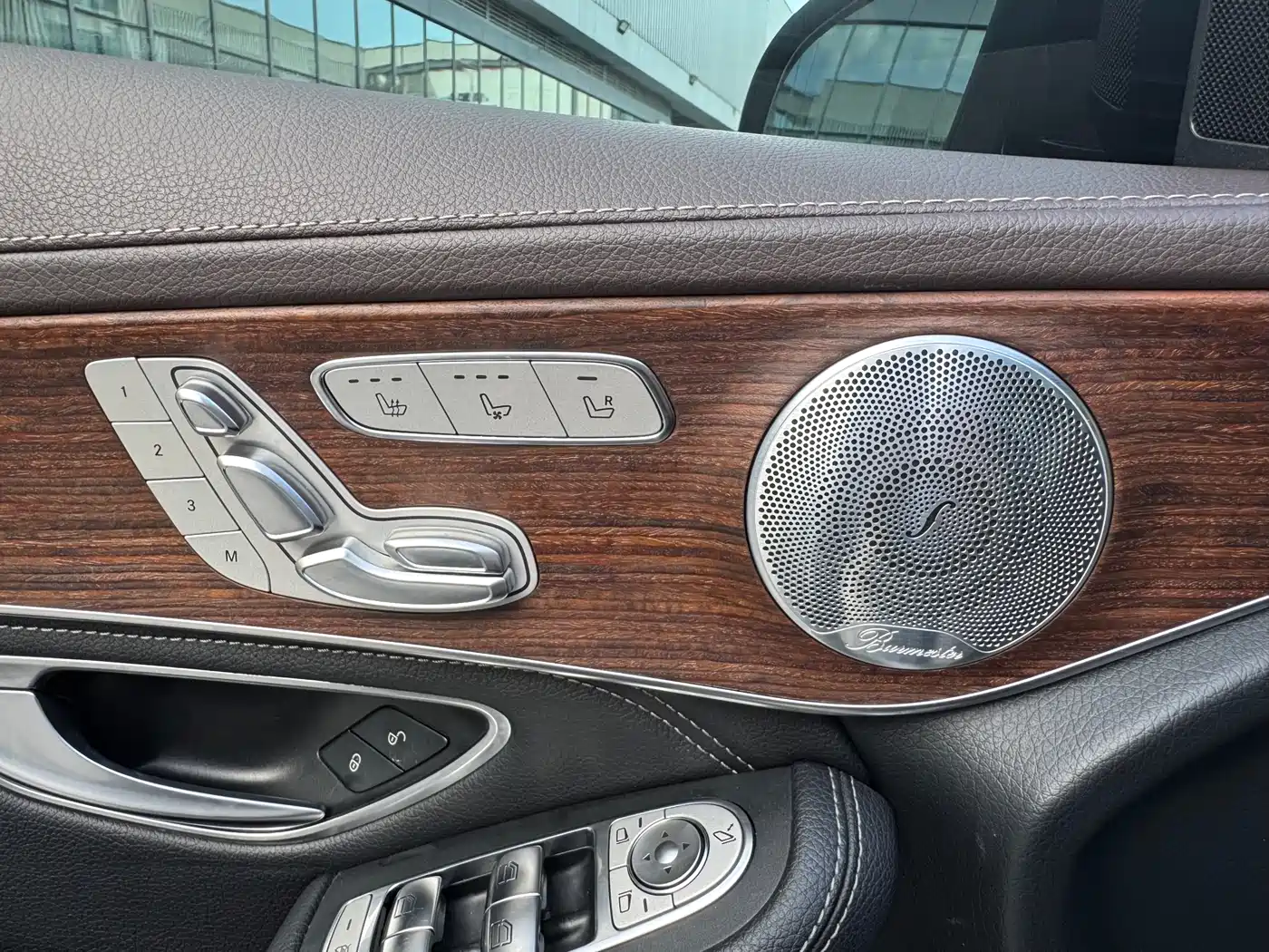 Mercedes-Benz GLC 2020 Facelift GLC 300 L 4MATIC Luxury фото 14
