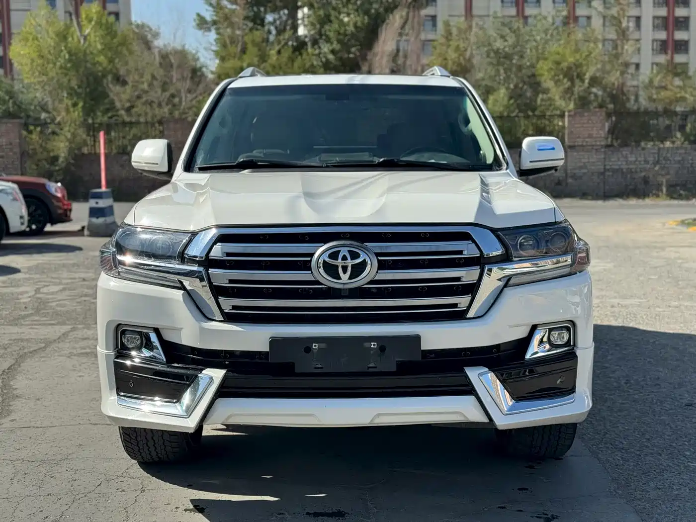 Toyota Land Cruiser 2012 2010 Model 4.7L Automatic VX