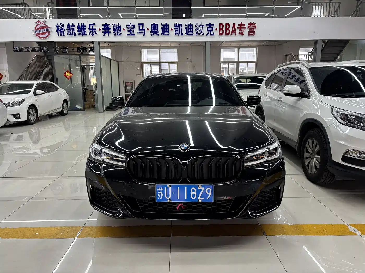 BMW 5 Series 2022 530Li Exclusive M Sport Package фото 2