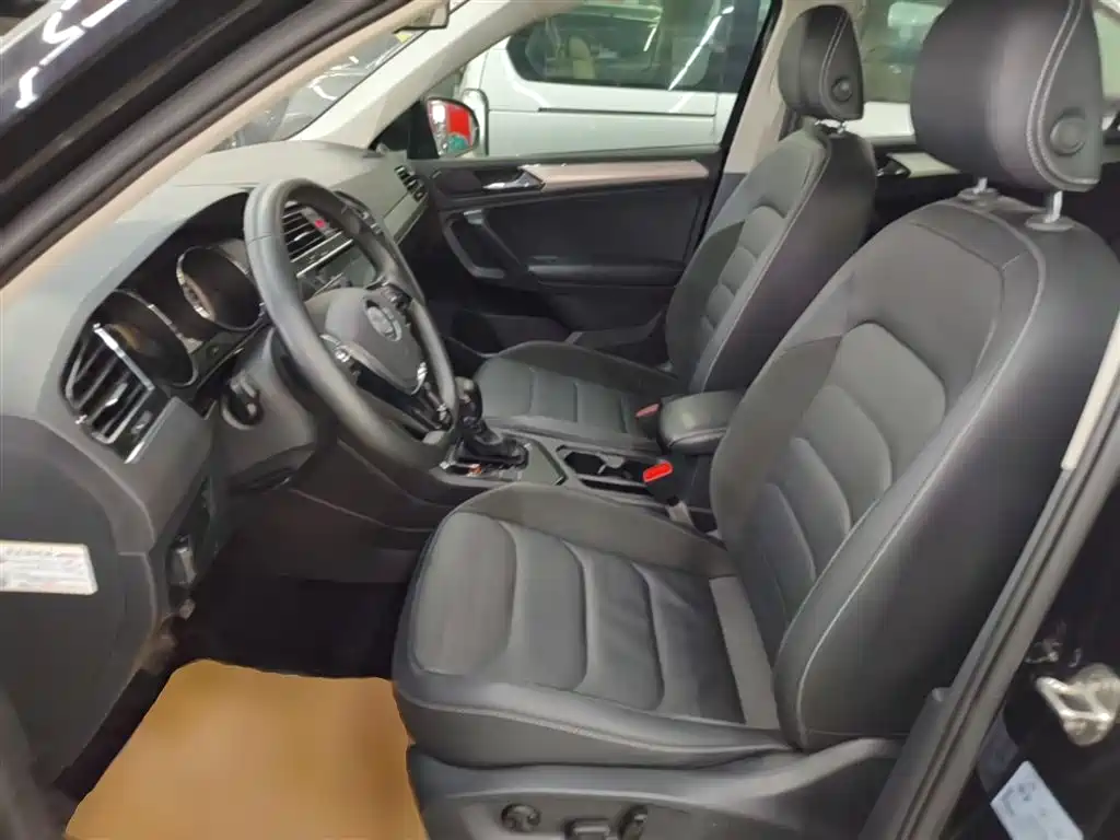 Volkswagen Tiguan L 2020 330TSI Auto 2WD Panorama Comfort China VI фото 15