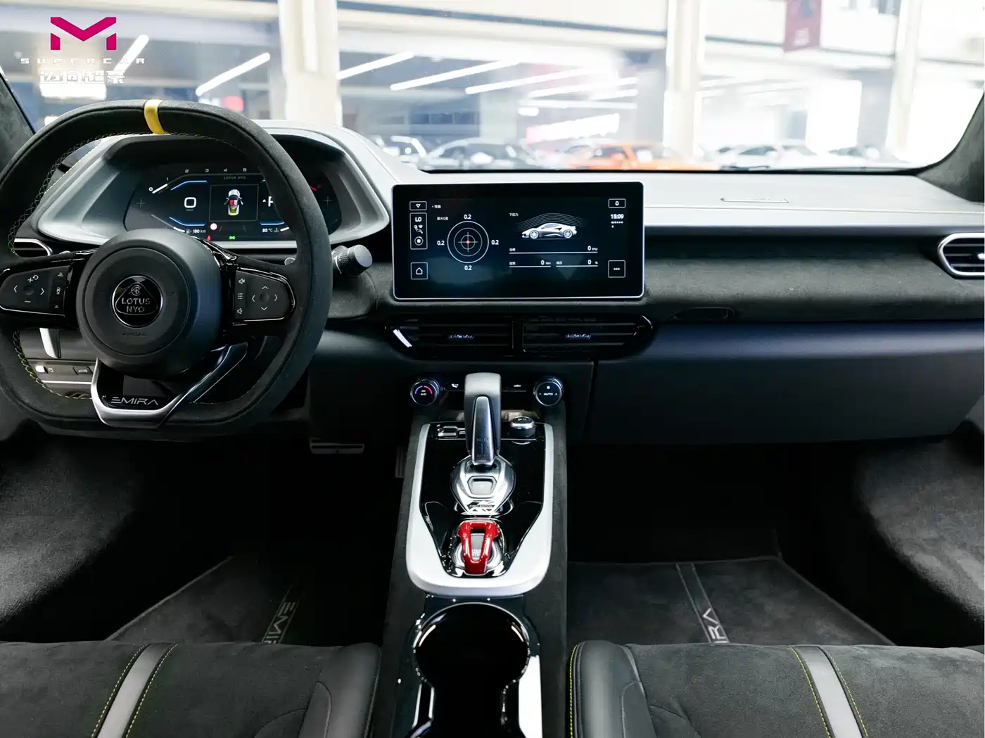 Lotus Cars EMIRA 2021 2.0T DCT First Edition фото 12