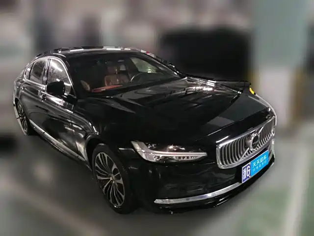 Volvo S90 2023 B5 Intelligent Comfort Luxury Edition — фото 3