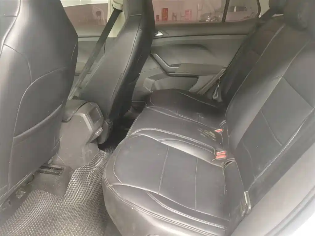 VOLKSWAGEN TU KAI