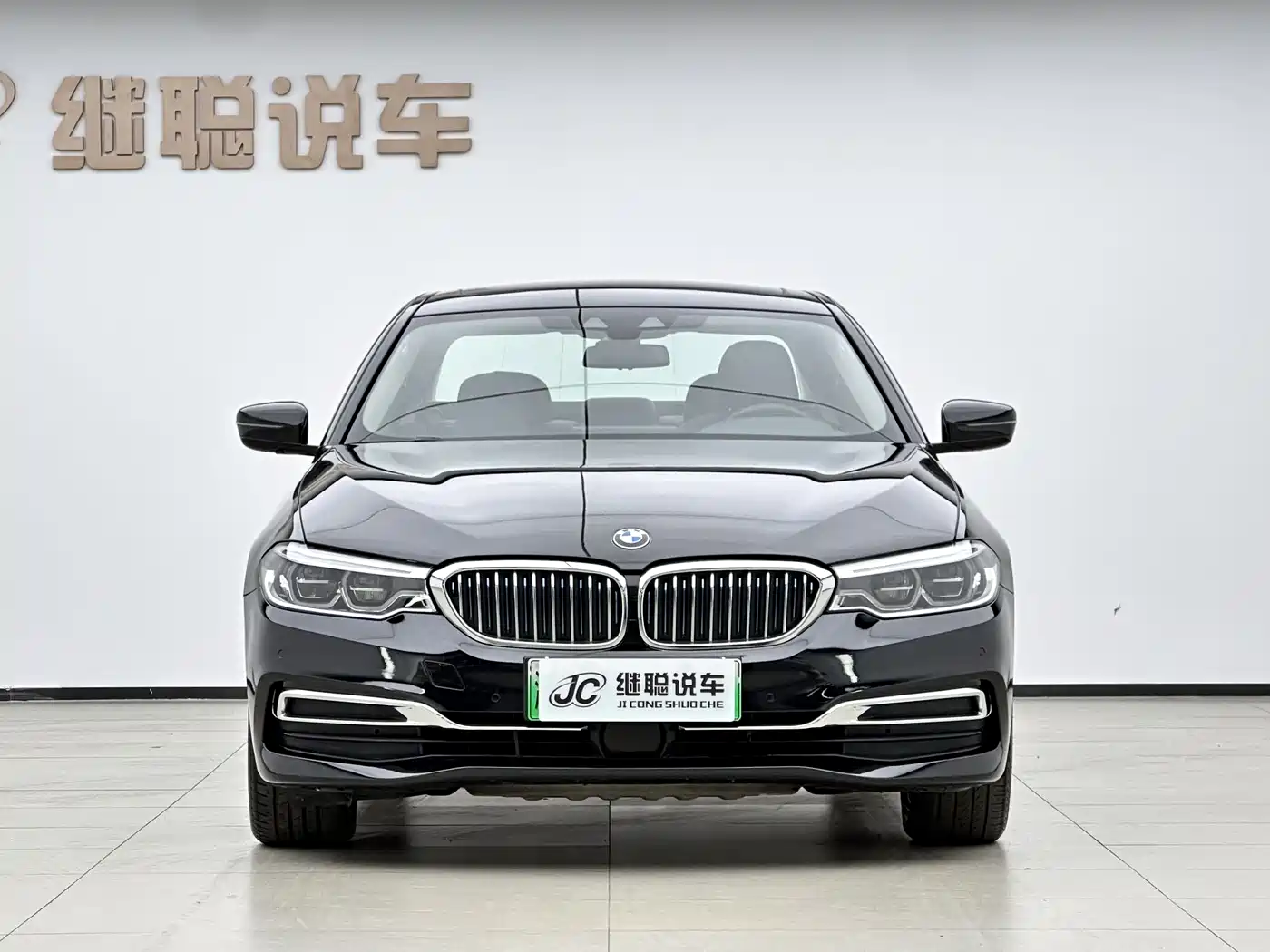 BMW 5 Series New Energy 2019 Facelift 530Le Pioneer Edition фото 3