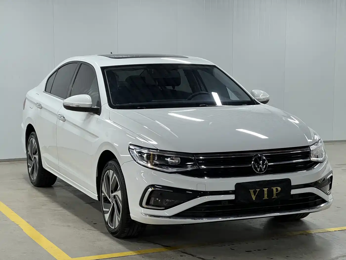 Volkswagen Bora 2024 200TSI DSG Joy Ride PRO Edition фото 3