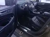 Фото 16 - Ford Edge